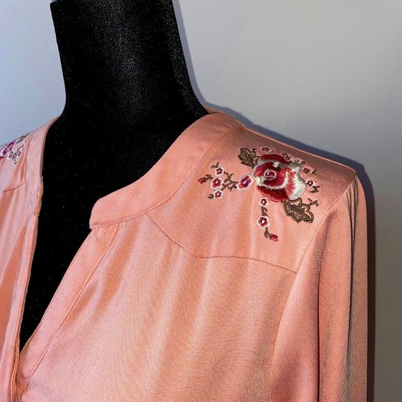 Lily Morgan Dusty Rose Long Sleeve Blouse Sz Medium - Picture 3 of 7
